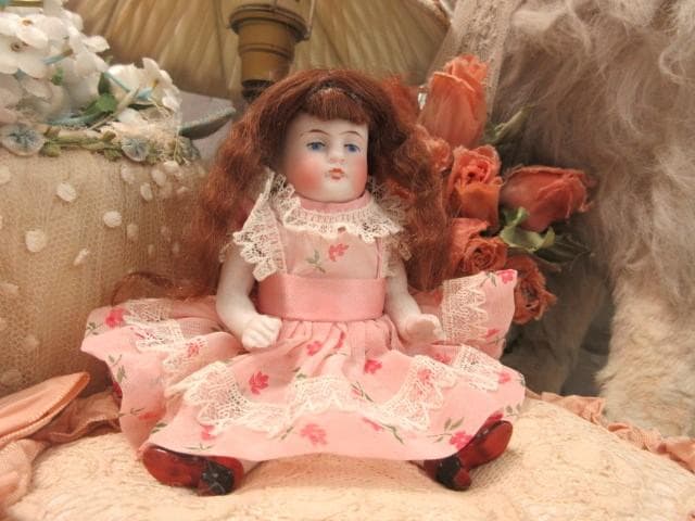 アンティーク　ミニョネット　☆　ビスクドール　オールビスク