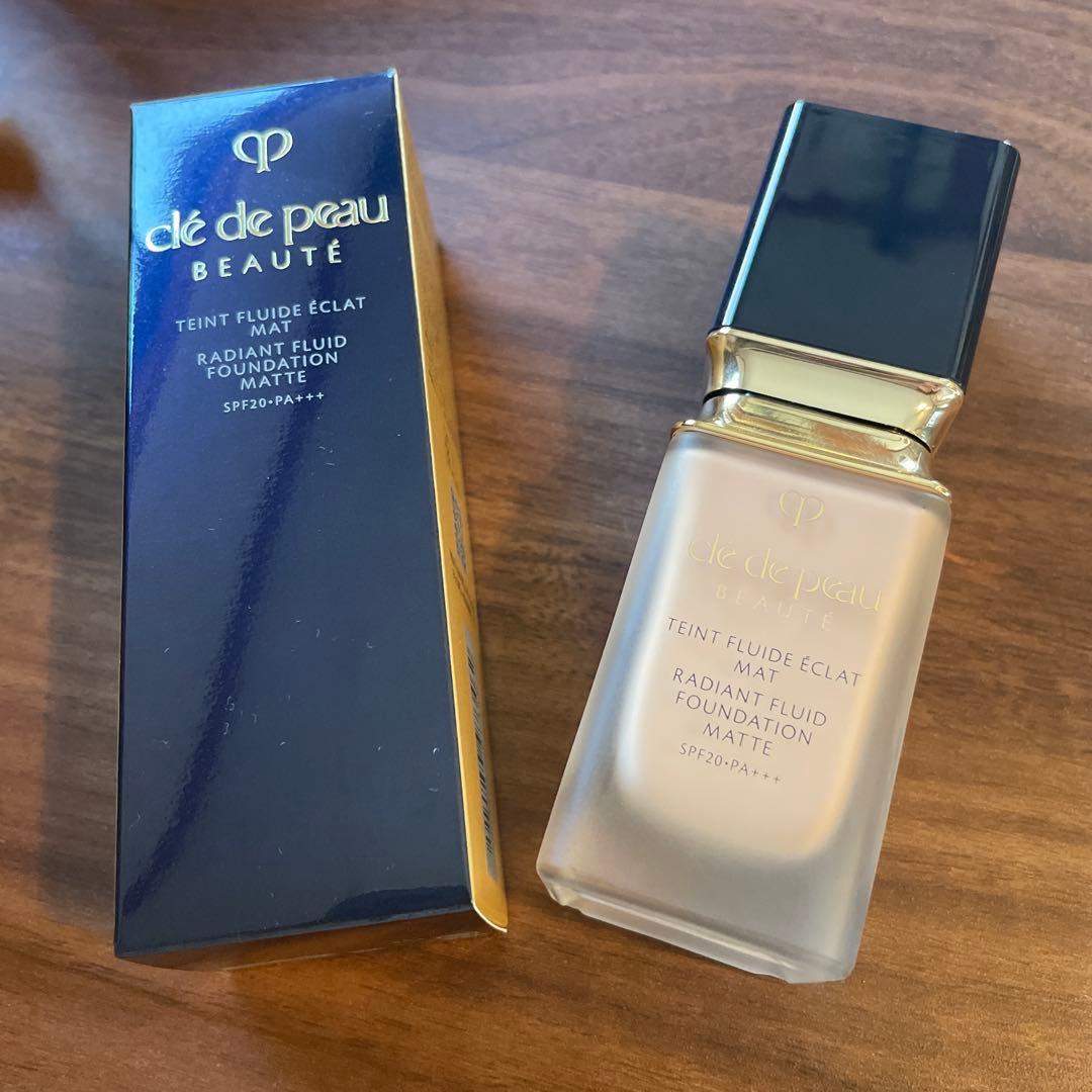 クレ・ド・ポー ボーテ タンフリュイド エクラ マット 35ml