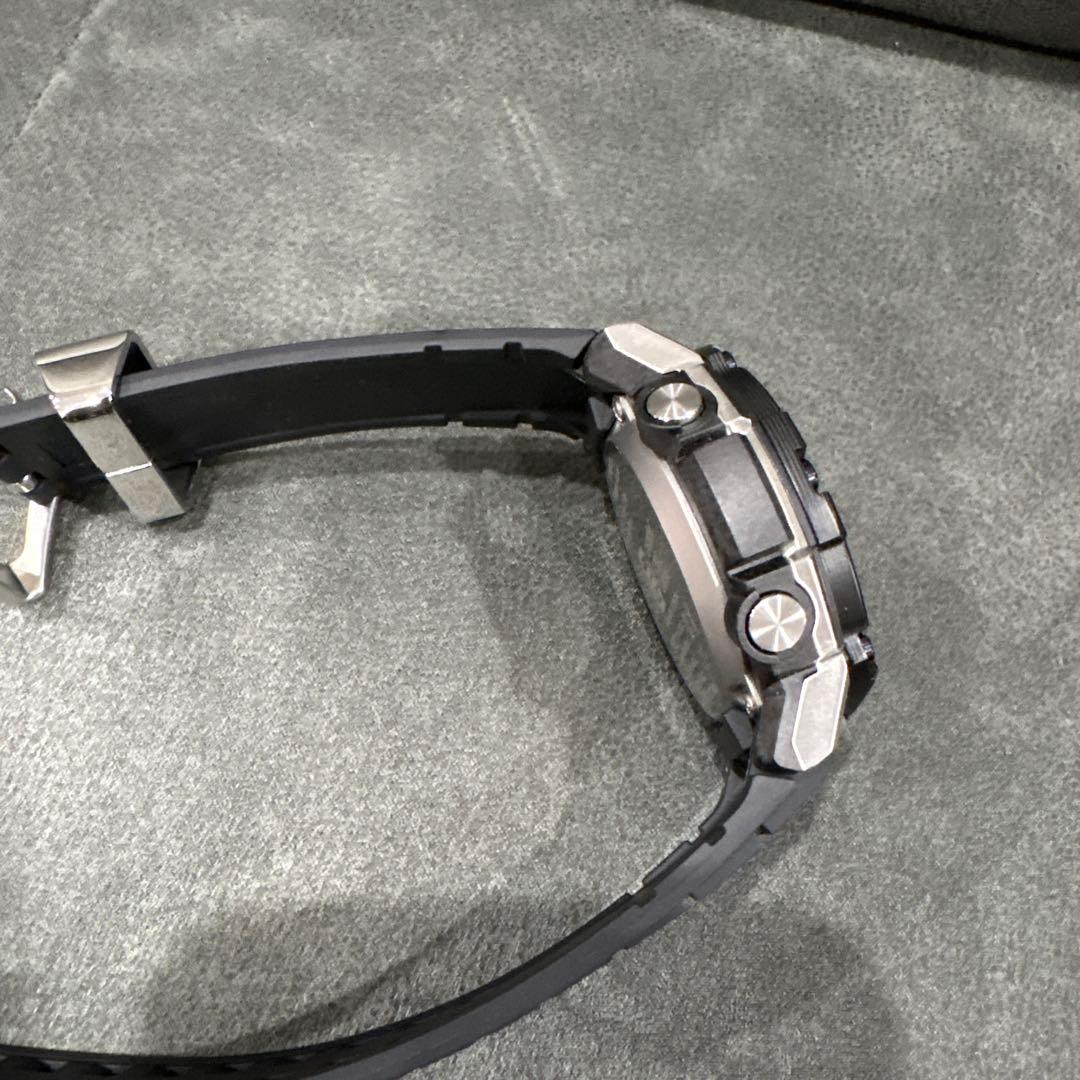 G-SHOCK GST-B300 ジーショック 腕時計