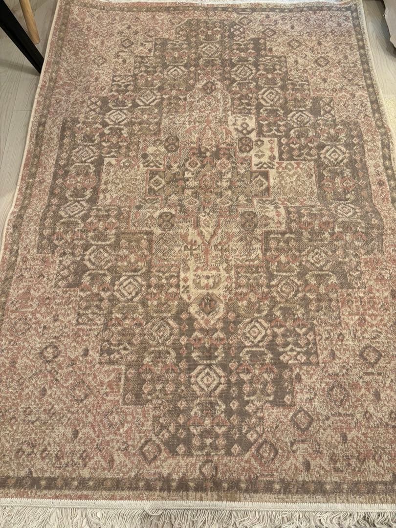 最終値下げ！【1/9まで出品】リセノ　ラグ　レッド　133cm×195cm