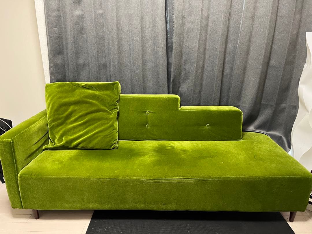 arne ソファー 3人掛け 肘付き カウチソファ グリーン モケット生地