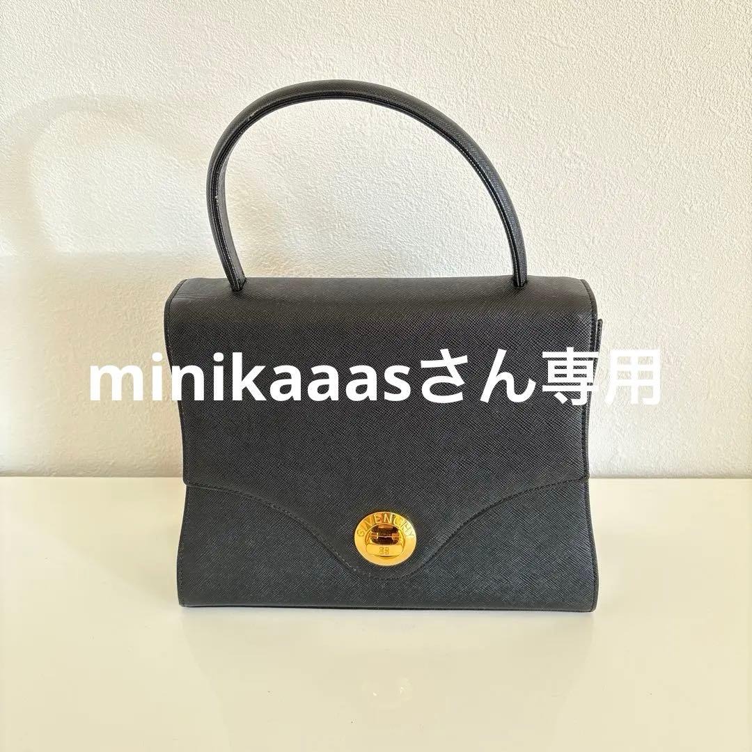 GIVENCHY 黒 レザーハンドバッグ
