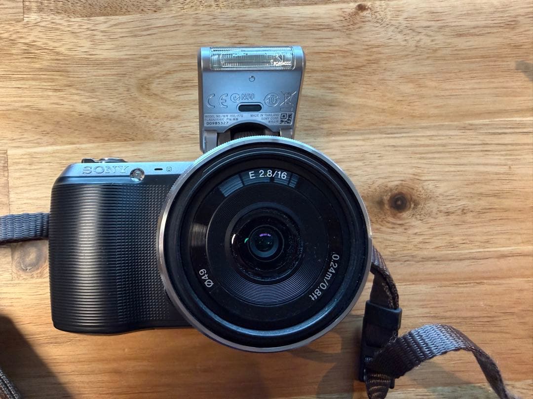 SONY デジタル一眼レフ レンズ3本付き α NEX-C3