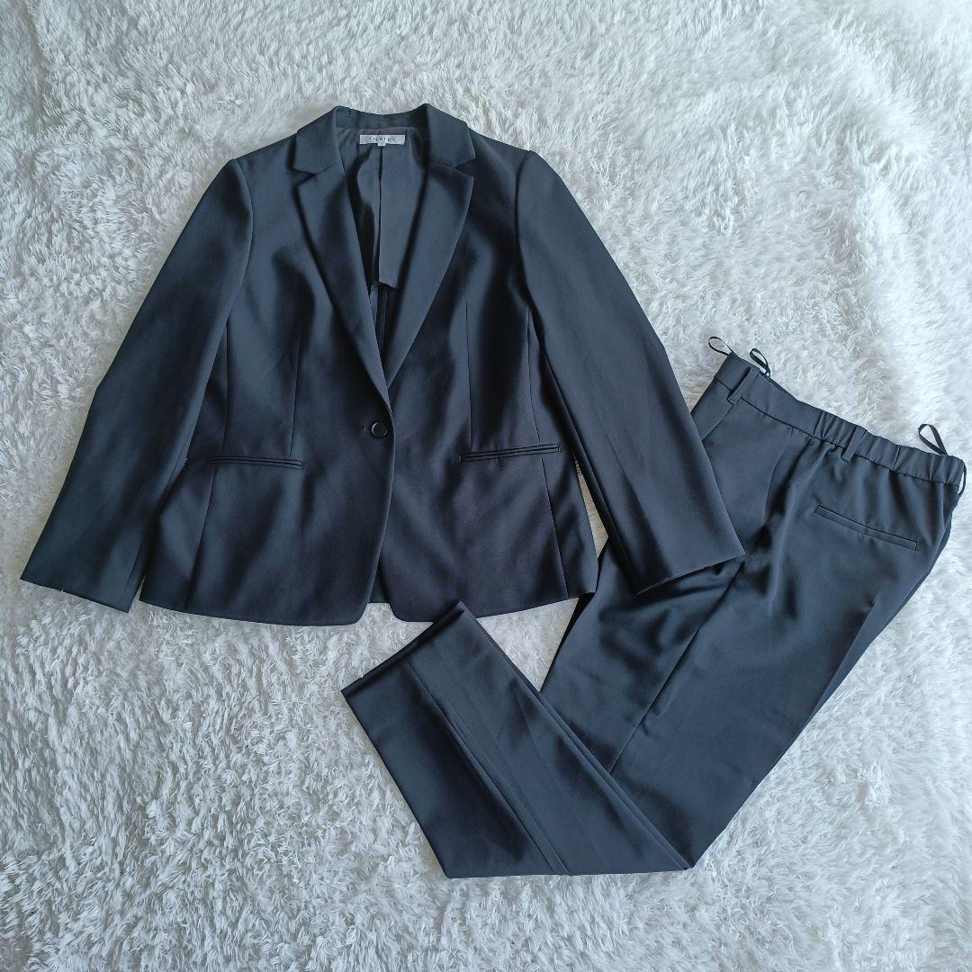 ✨️未使用✨️ INDIVI インディビ 黒スーツ 大きいサイズ 冠婚葬祭