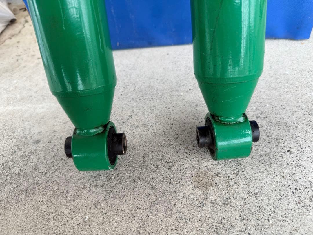 トヨタ クラウン GRS 200 AWS210 車高調 リアのみ