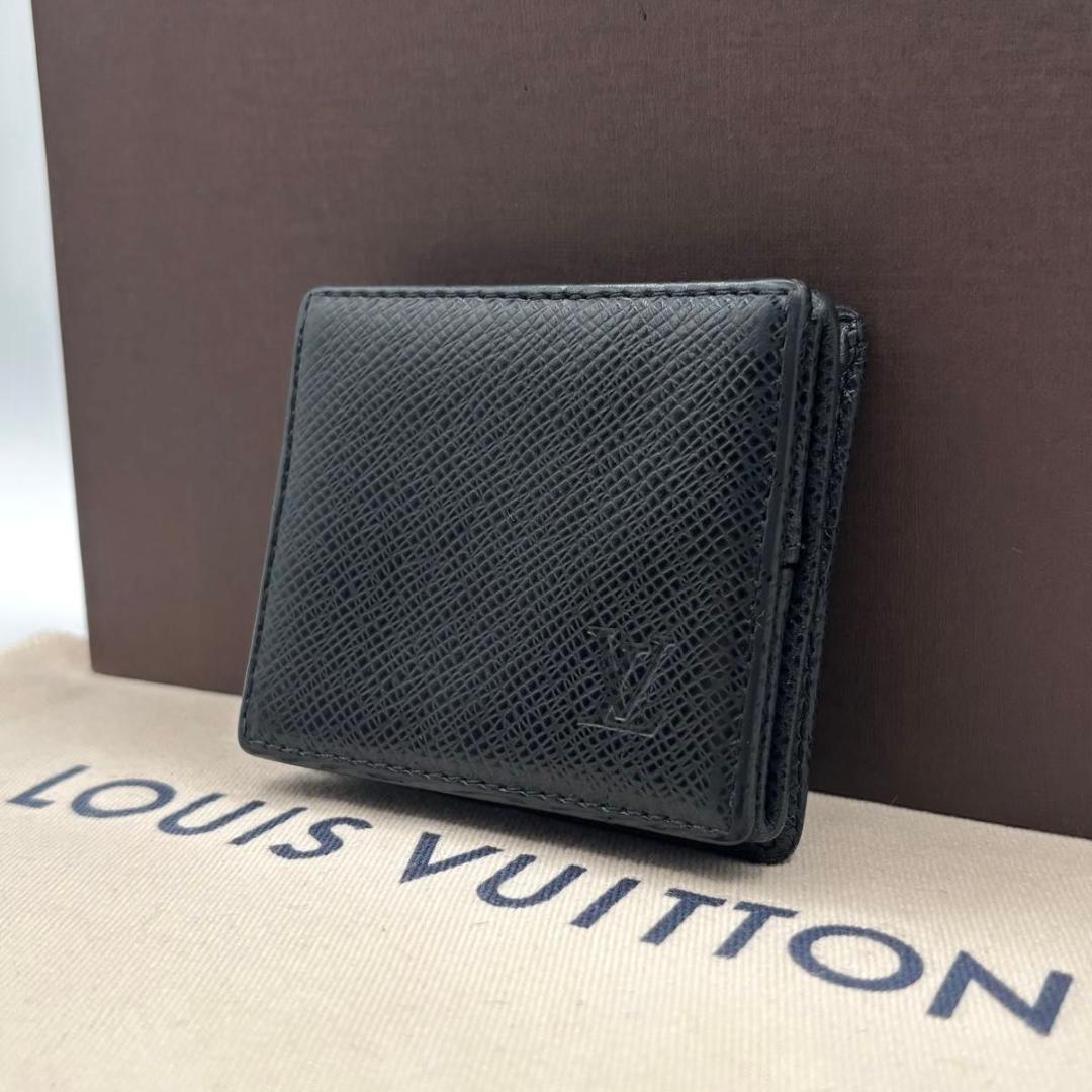 極美品　ルイヴィトン　ボワット　タイガ　ケース　黒 メンズ　レディース