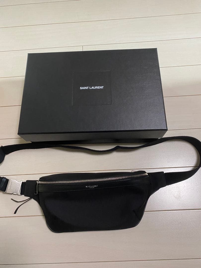 サンローラン SAINT LAURENT ボディバッグ ウエストバッグ 美品
