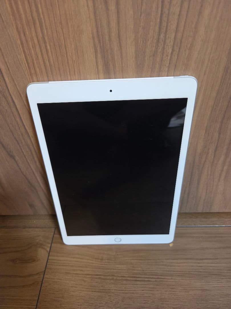 Apple iPad 第７世代 32GB 10.2インチ シルバー 本体