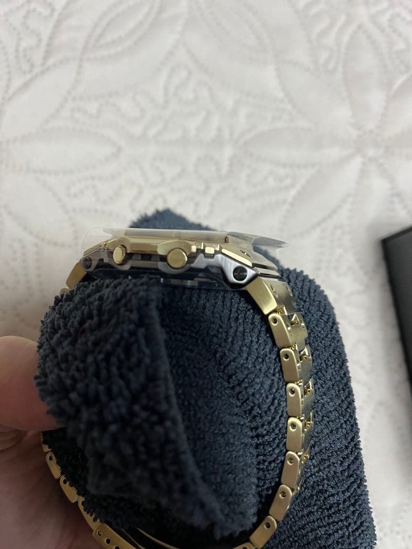 新品 新型MIP液晶G-SHOCK フルメタル　ゴールド　gmw-bz5000