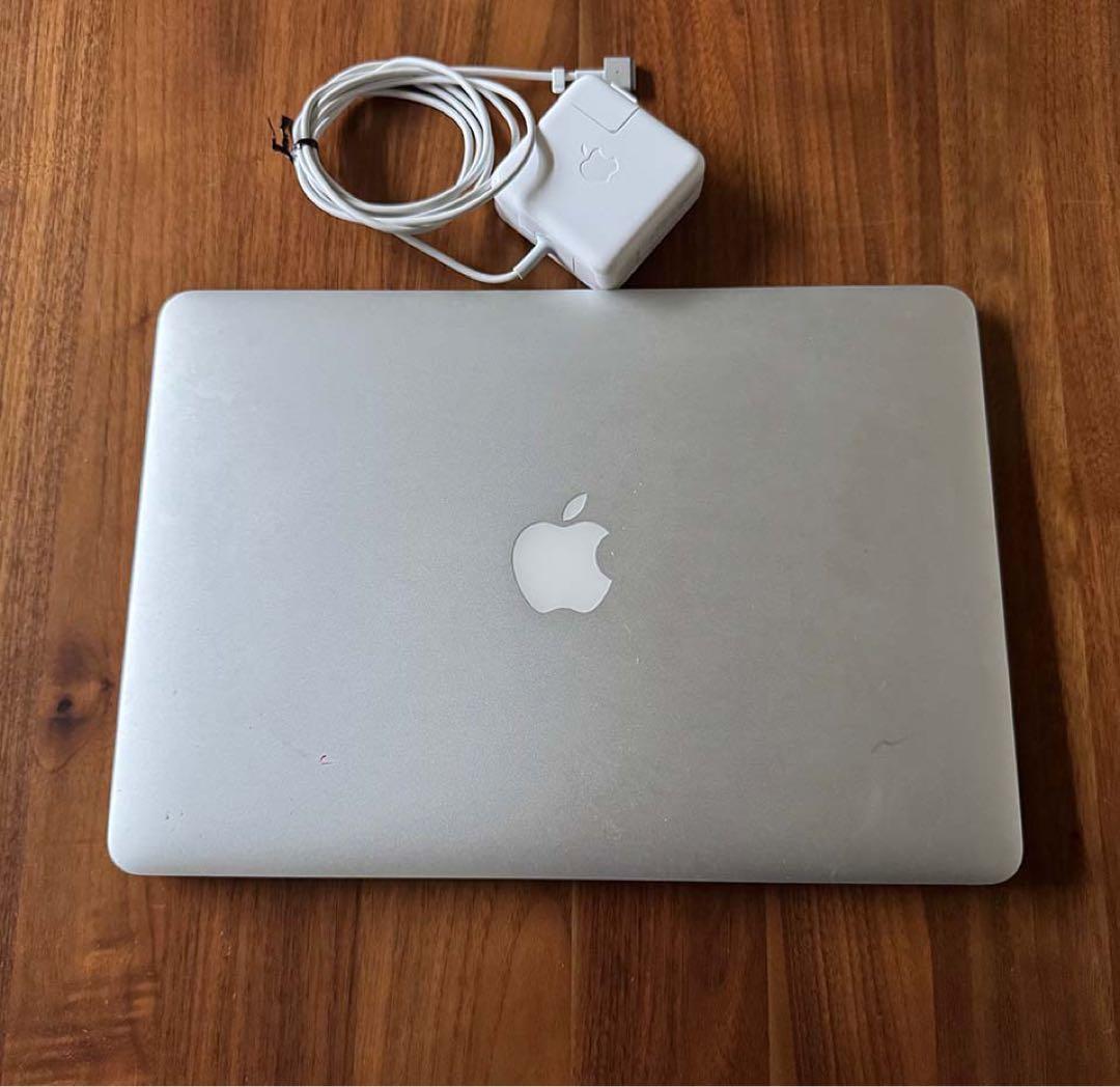 Apple MacBook Air 1.6GHz 13インチ 2015
