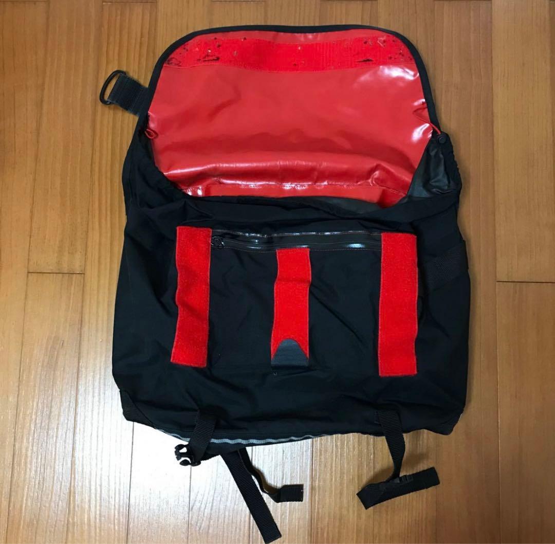 【レアカラー】Bagjack　メッセンジャーバッグ　バッグジャック　黒×赤