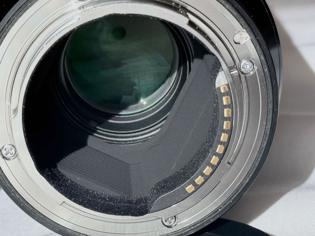 SIGMA 70mm F2.8 DG MACRO Eマウント【保護フィルター付】