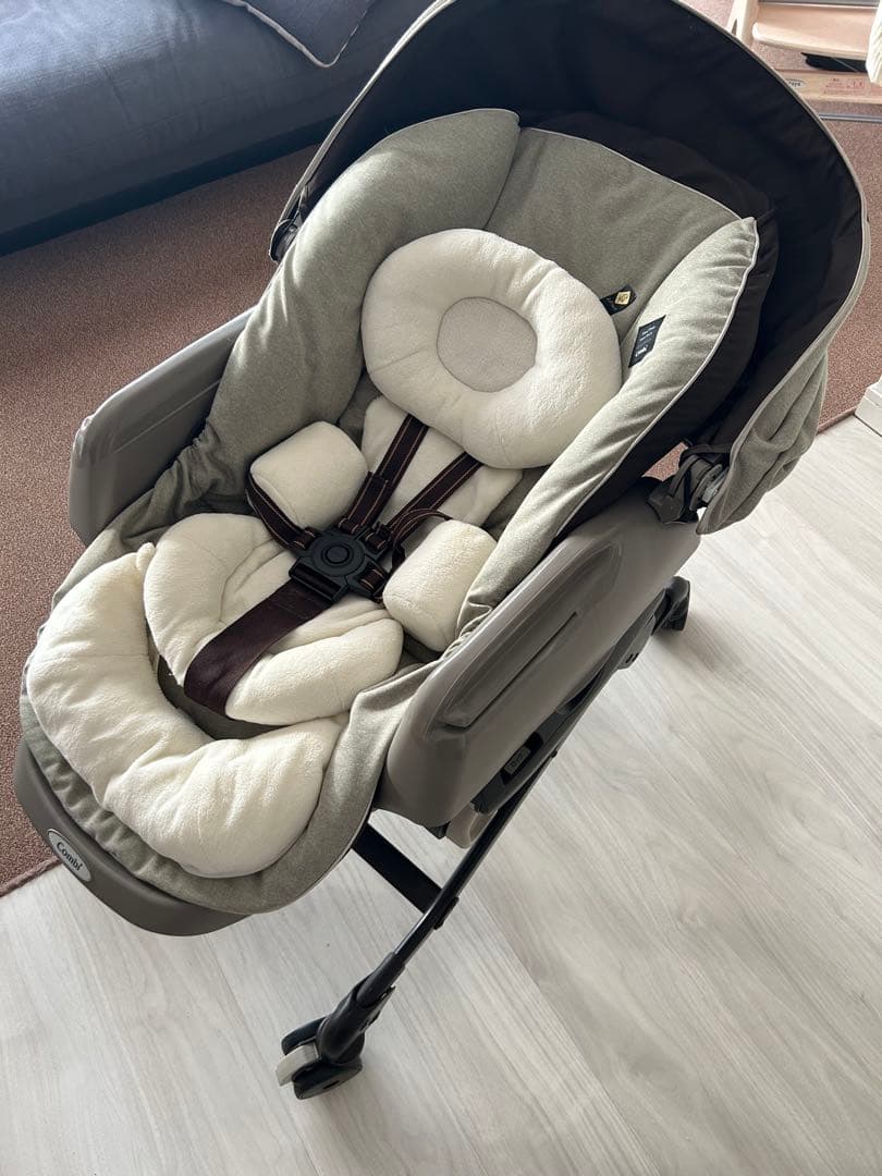 【出産準備】コンビ　ネムリラ　エッグショック　サンドベージュ　2019年購入