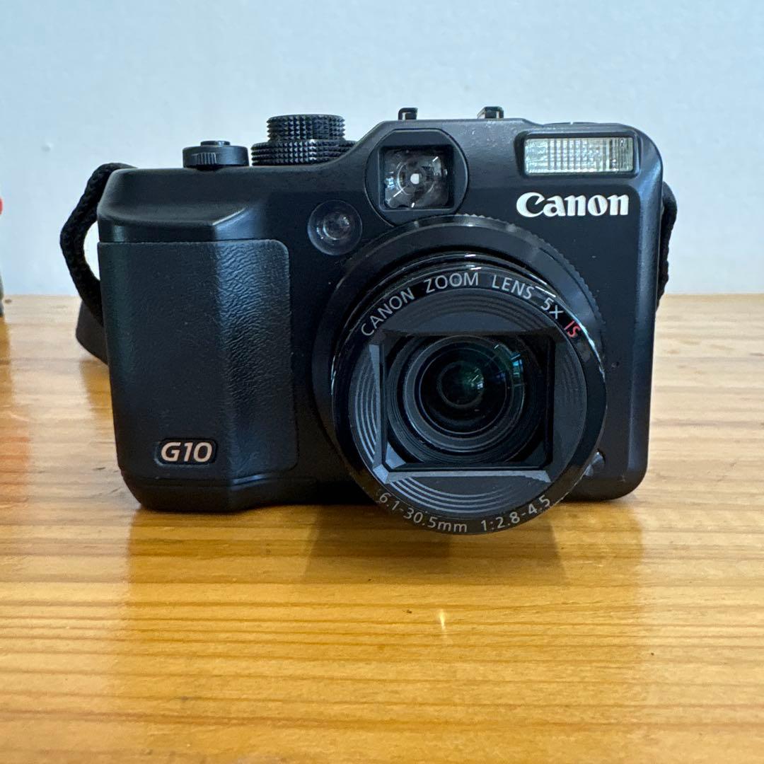 Canon G10 コンパクトデジタルカメラ　キヤノン　美品　純正ケース付き