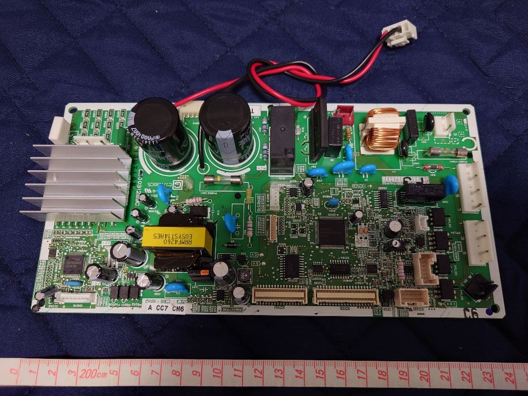 R-C6200 日立 冷蔵庫 制御基板 エラー 点滅 4回 12回 14回 基盤