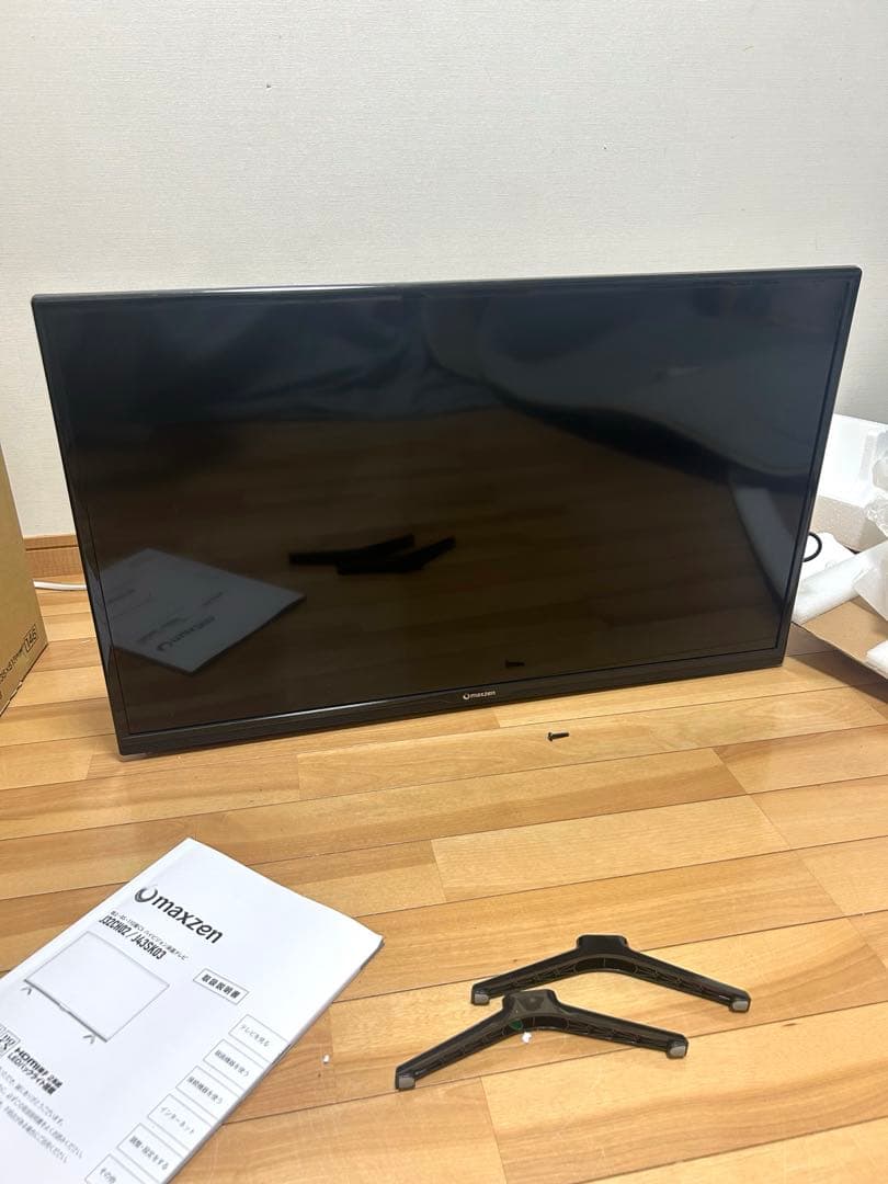 maxzen 32V型液晶テレビ 本体