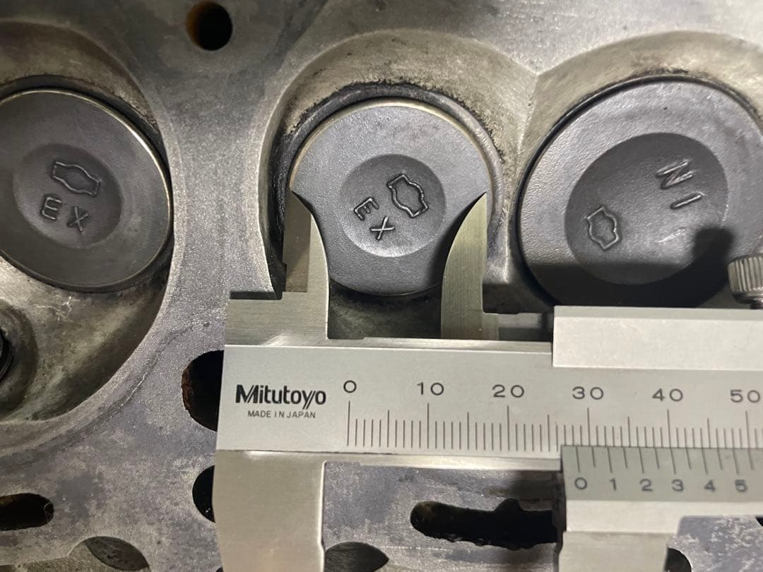 ニッサンサニー日産A型楕円ポートヘッドB110GX A12A TOMEI