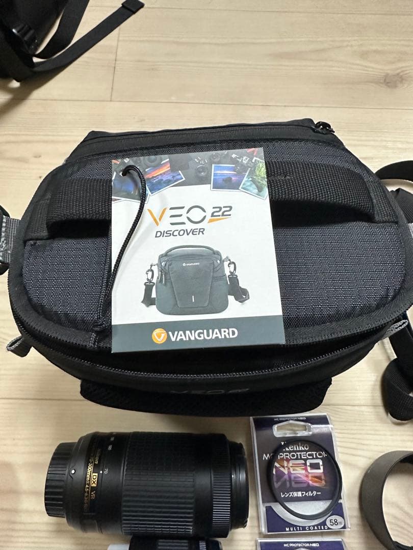 ⭐️SALE中⭐️ Nikon D5600 ダブルズームキット　箱付き