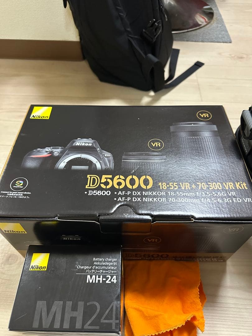 ⭐️SALE中⭐️ Nikon D5600 ダブルズームキット　箱付き