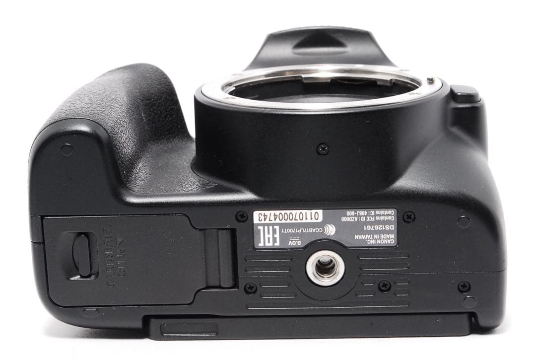 ◆WiFiで楽々転送◆Canon Kiss X10◆STMレンズ◆一眼レフカメラ