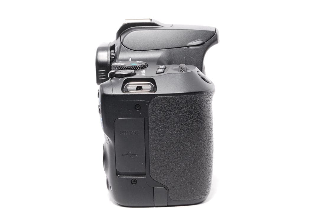 ◆WiFiで楽々転送◆Canon Kiss X10◆STMレンズ◆一眼レフカメラ