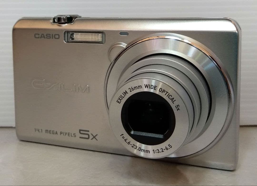 ちゅに CASIO EXILIM EX-ZS10 コンパクトデジタルカメラ