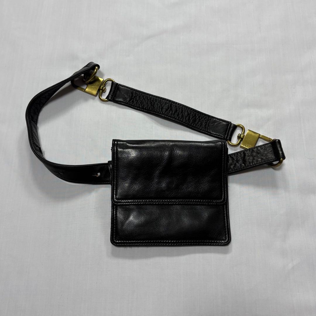 【希少】90s DKNYレザーウエストポーチ アンティークゴールド金具 スクエア