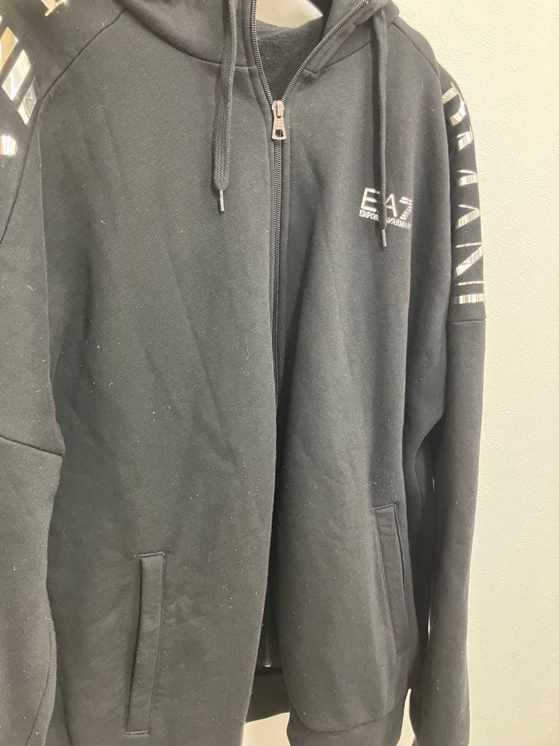 EA7 EMPORIO ARMANI ブラック フード付きパーカー セットアップ