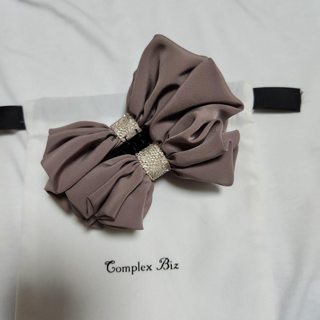 コンプレックスビス　 ラフィネリボン　バナナクリップ(ピンクベージュ)