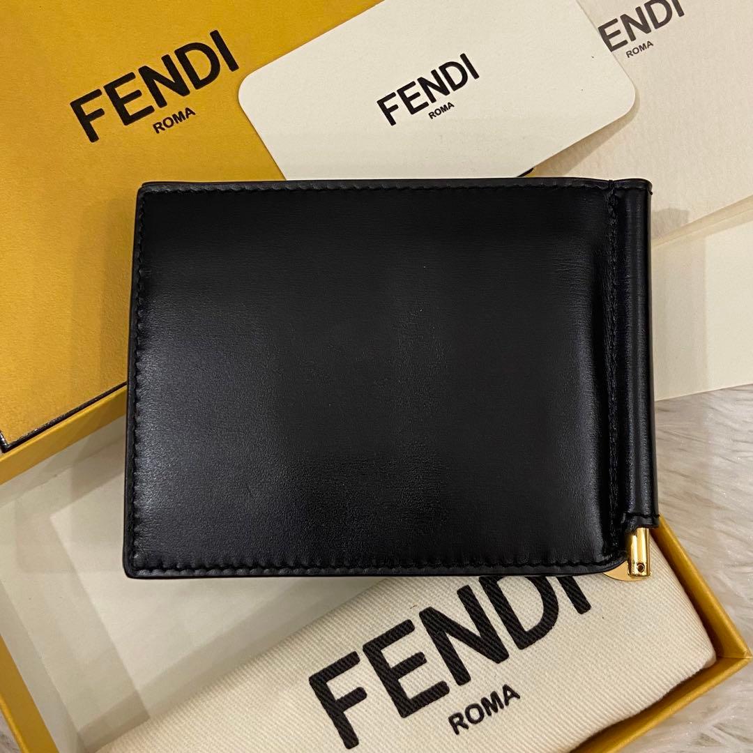 ⭐️未使用級⭐️　FENDI　FFロゴ　マネークリップ　折り財布　ブラック　レザー