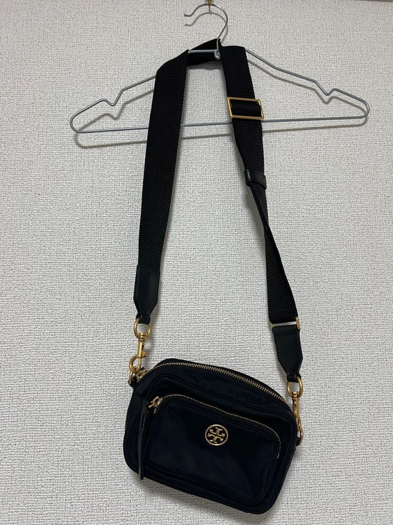 売り切り価格！未使用 トリーバーチ ToryBurchナイロン ボディバッグ
