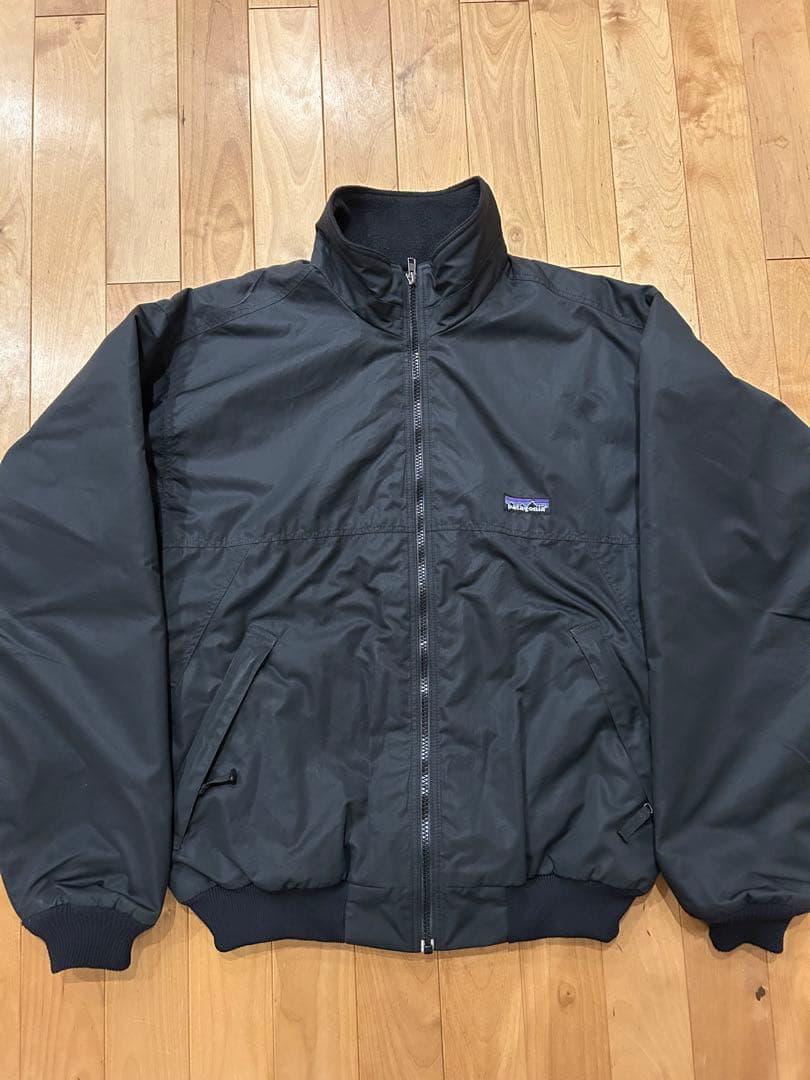 Patagonia S ブラック シェルドシンチラ 09