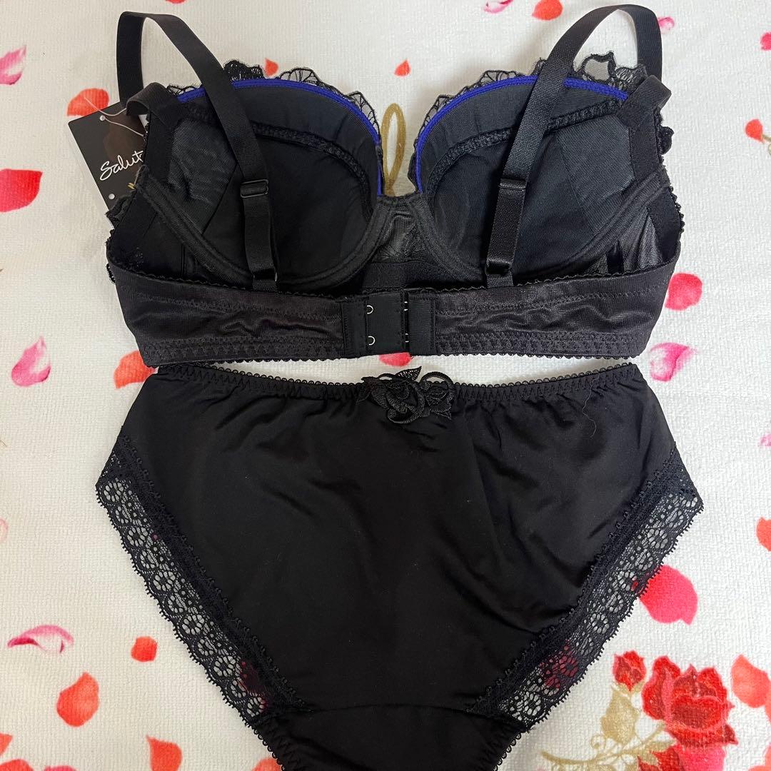 ワコール　サルート　イングリッシュガーデン　26G BL ブラ ソング