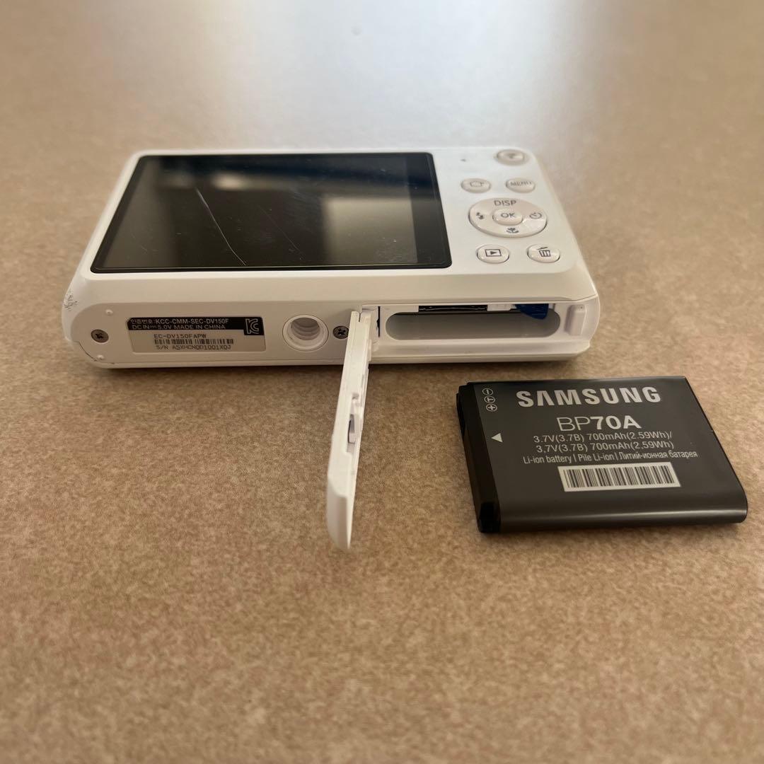 デジタルカメラ 自撮り液晶 サムスン DV150F ホワイト