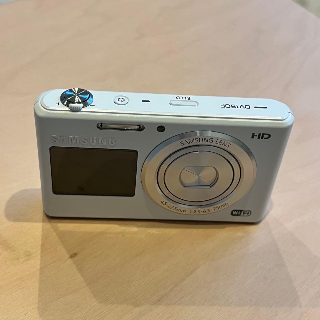 デジタルカメラ 自撮り液晶 サムスン DV150F ホワイト