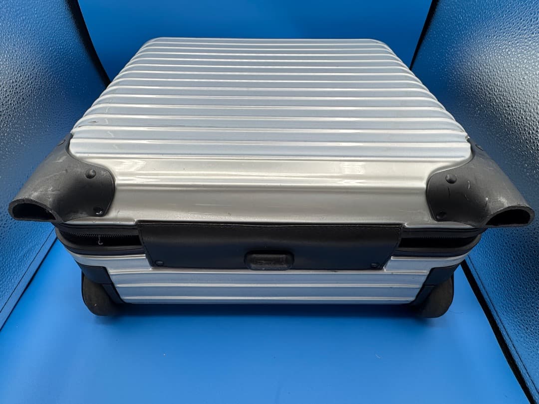 【機内持込可】RIMOWA 2輪 SALSA ビジネストローリー 23L リモワ