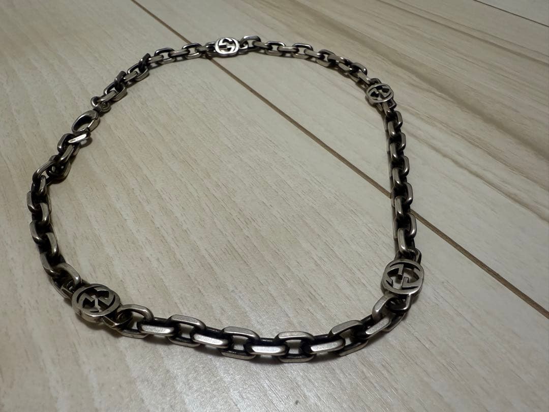 GUCCI インターロッキング