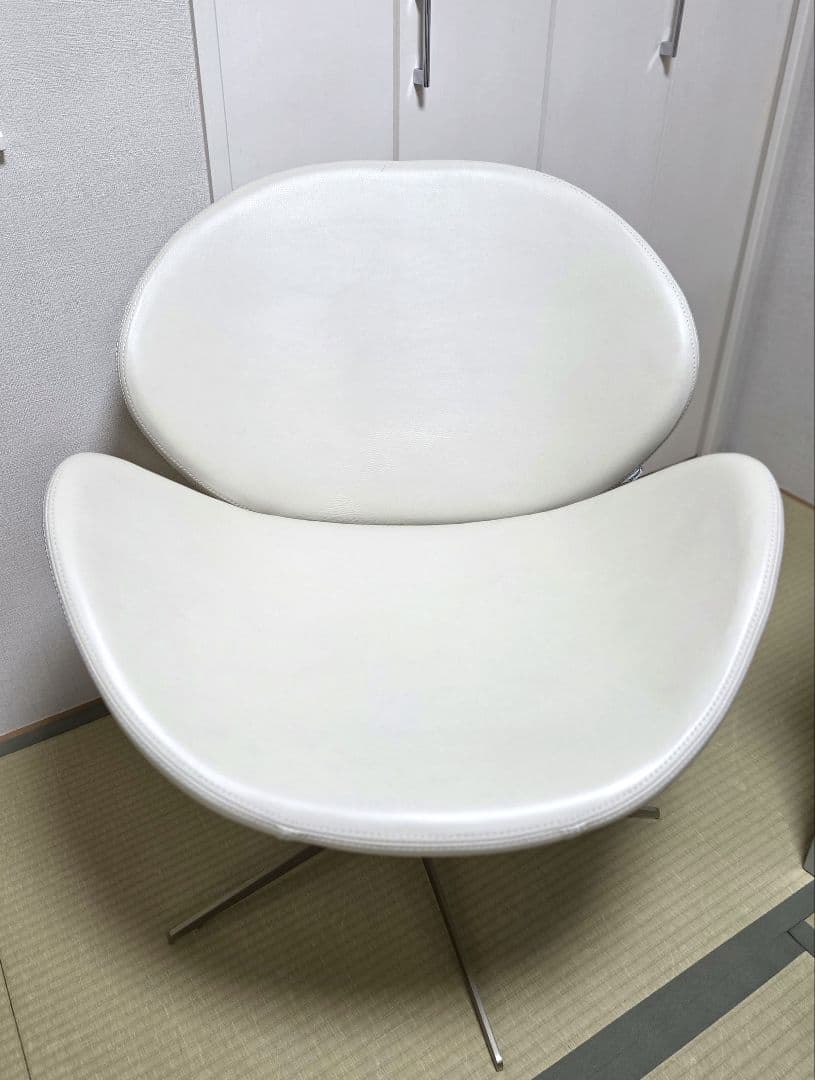 ボーコンセプトBoConcept　リビングチェア　ラウンジチェア　本革