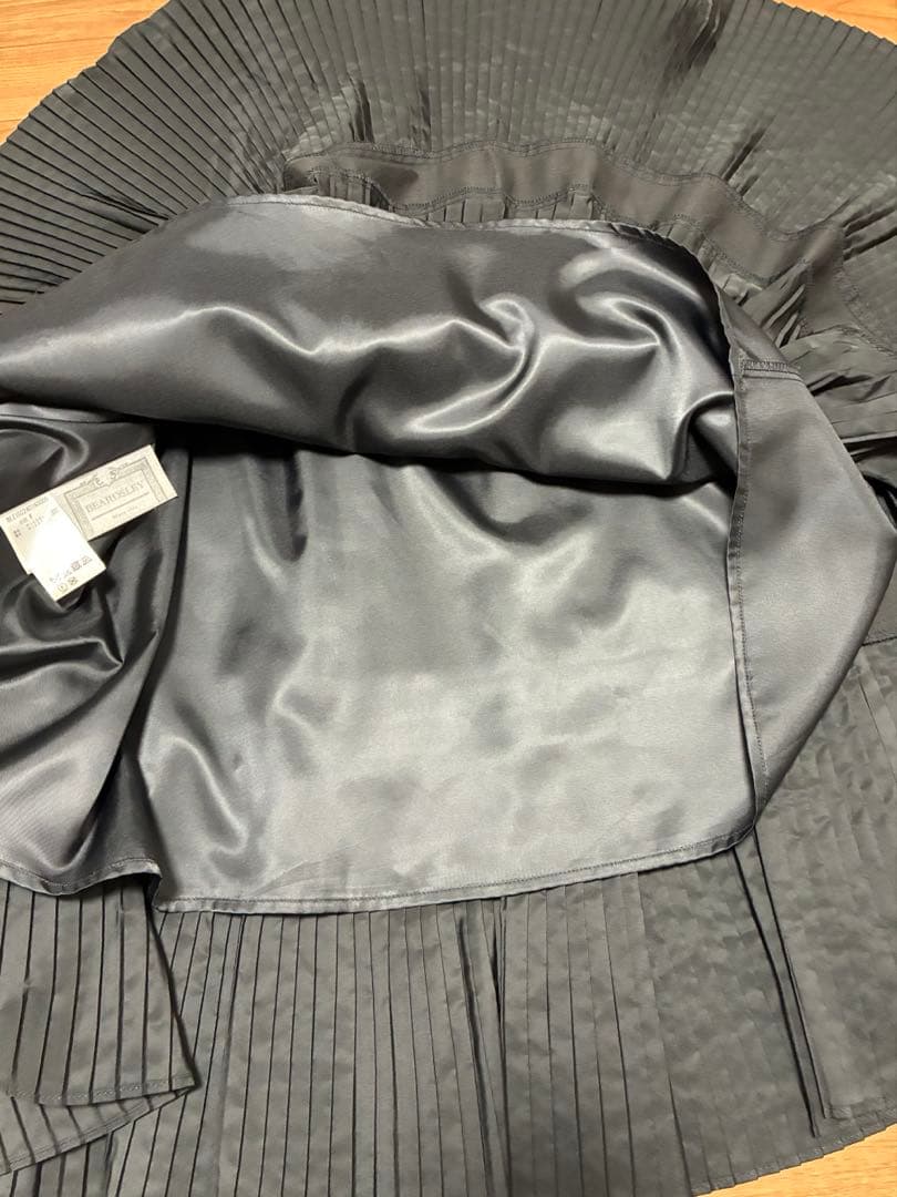 BEARDSLEY プリーツティアードスカート　Black フリーサイズ