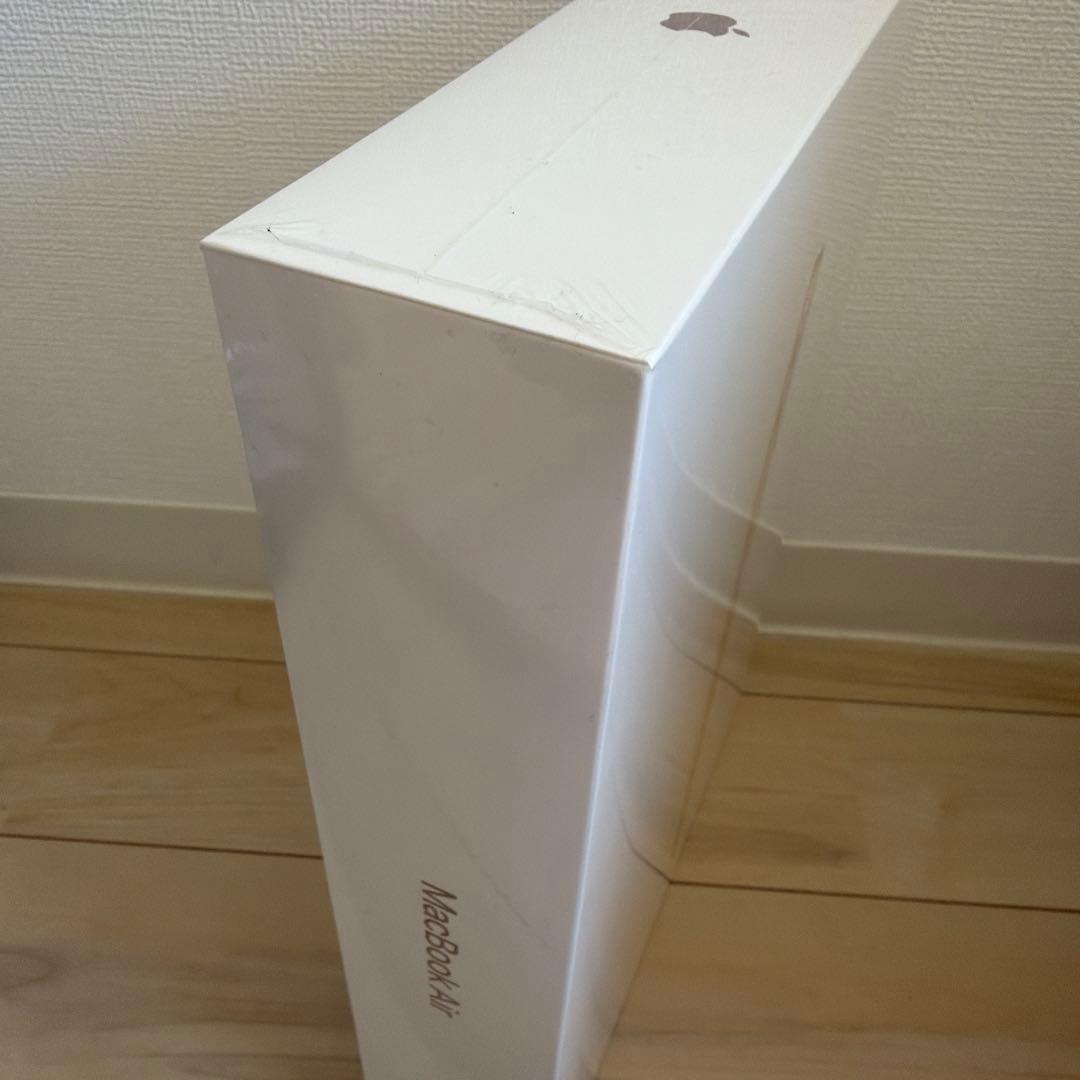 新品未開封　Apple MacBook Air 13インチ M1 256GB