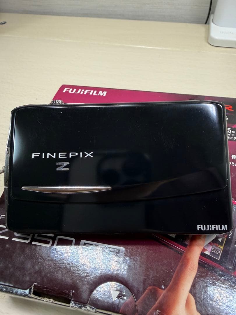 FUJIFILM FINEPIX Z950 EXR 富士フイルム