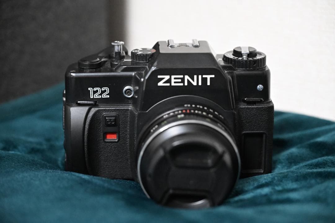 【動作品】ZENIT 122 一眼レフ ・ Tessar 50/2.8 付