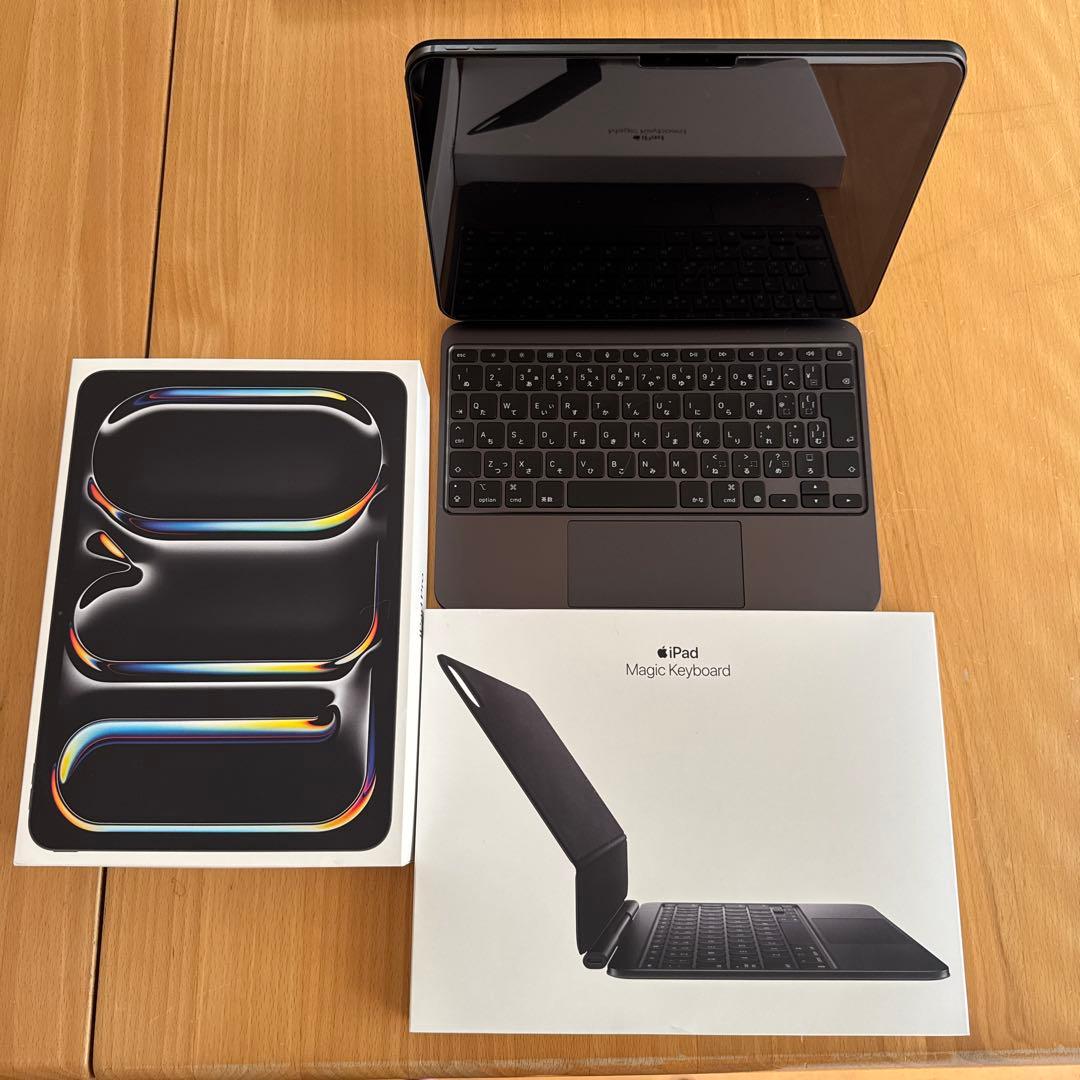 m*y様 iPad pro 11インチ M4 Magic KeyBoard付き