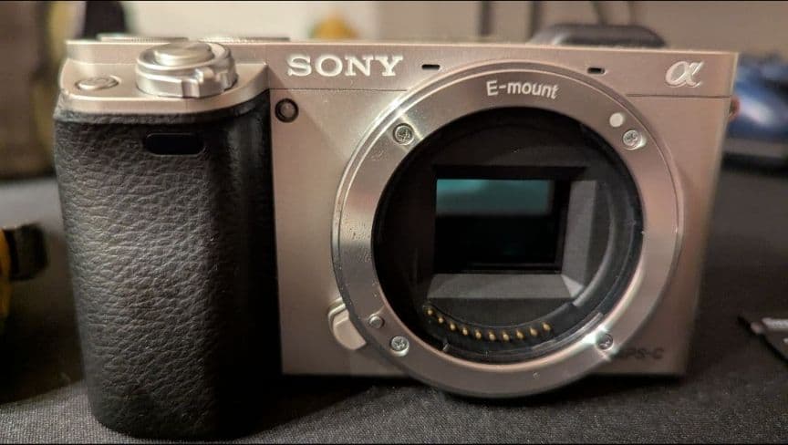 ラッキーサニー　ソニー　α6000 ILCE-6000