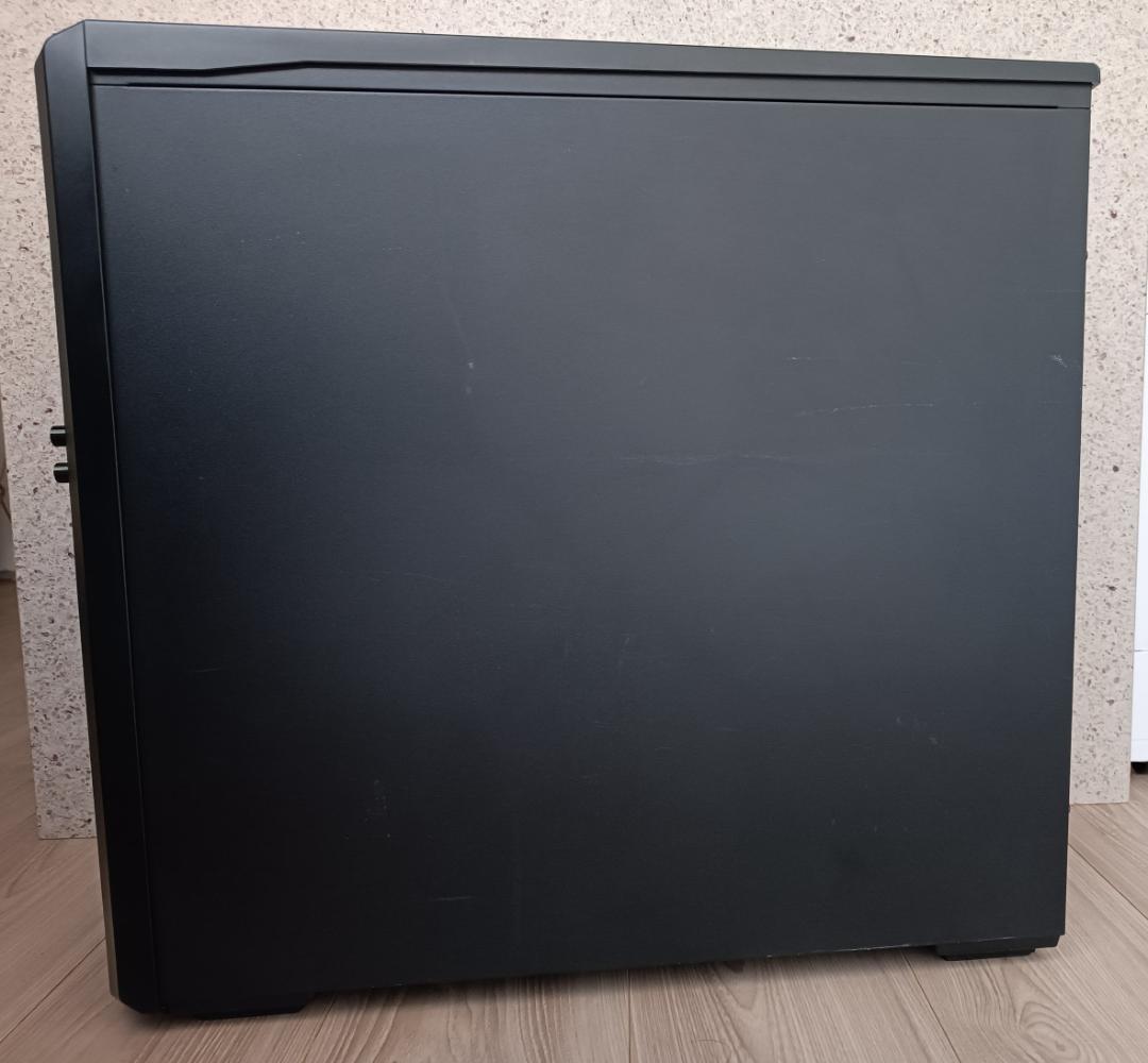 【ファン7基強力空冷】自作ゲーミングPC 【i7、GTX960、RAM64GB】