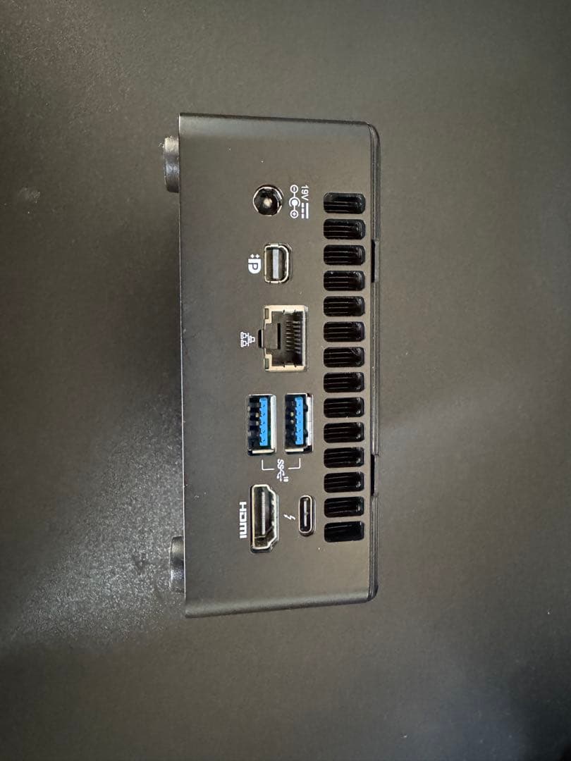 Intel NUC 11のパフォーマンスキット