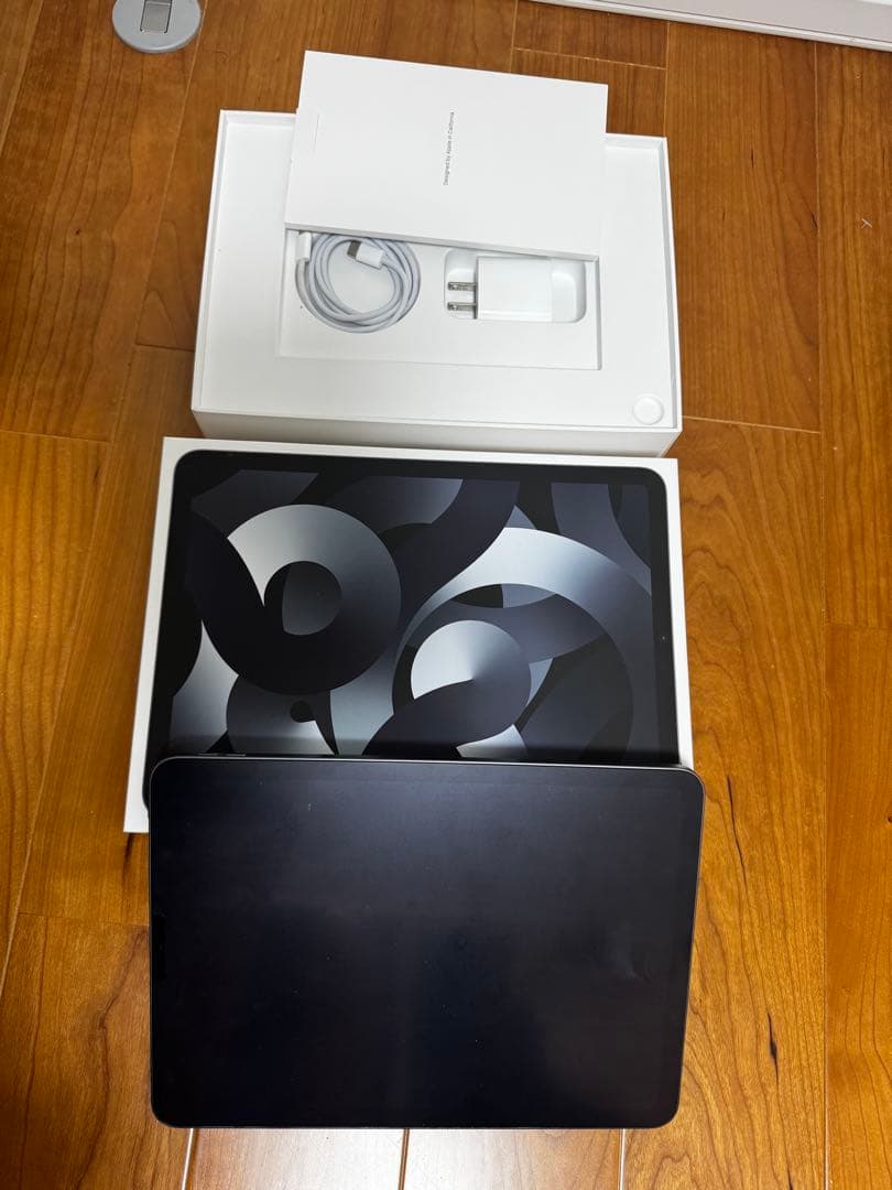 極美品　iPad Air 第5世代 256GB スペースグレイ WiFiモデル