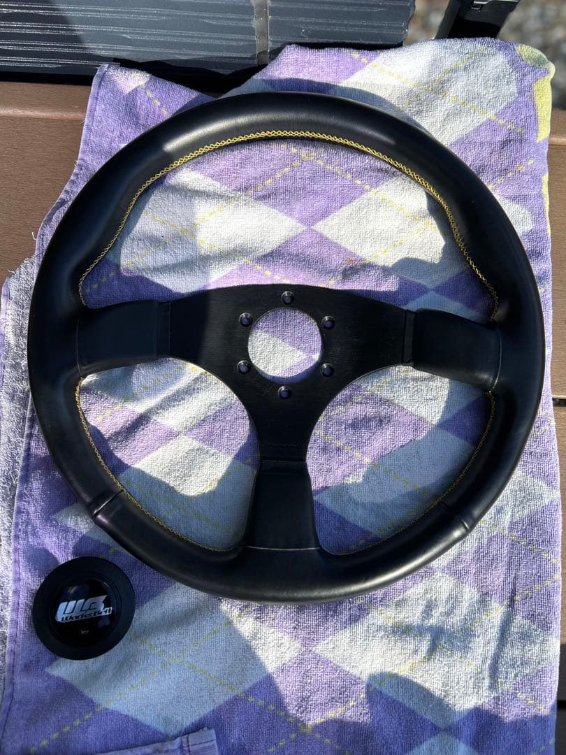 ワークスベル　ステアリング（350Φ）　WB　ハンドル　レザー　黄色ステッチ