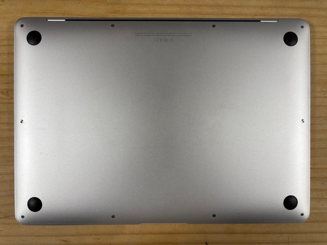 【本体のみ】MacBook Air M1 2020 8GB/256GB シルバー
