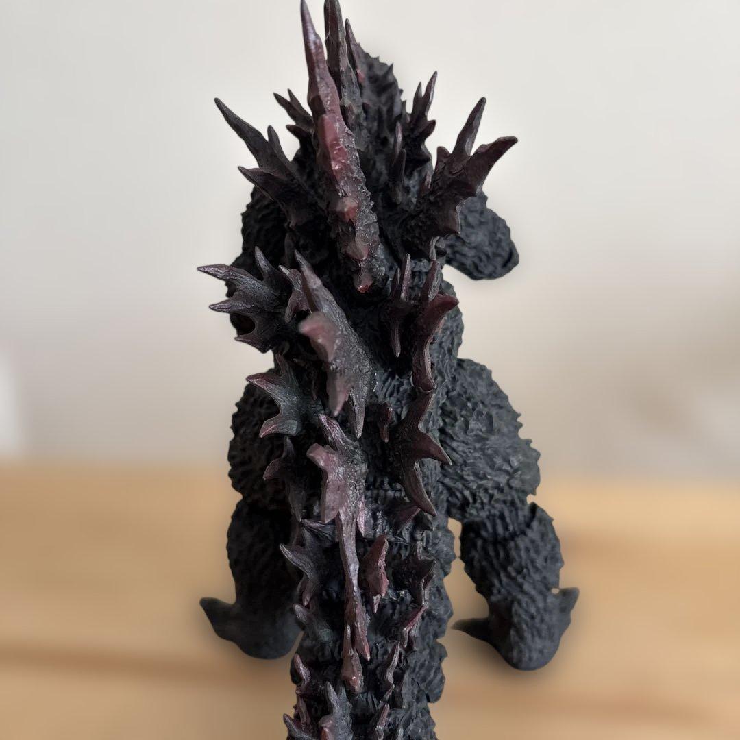 転*）様 バンダイ　ゴジラ